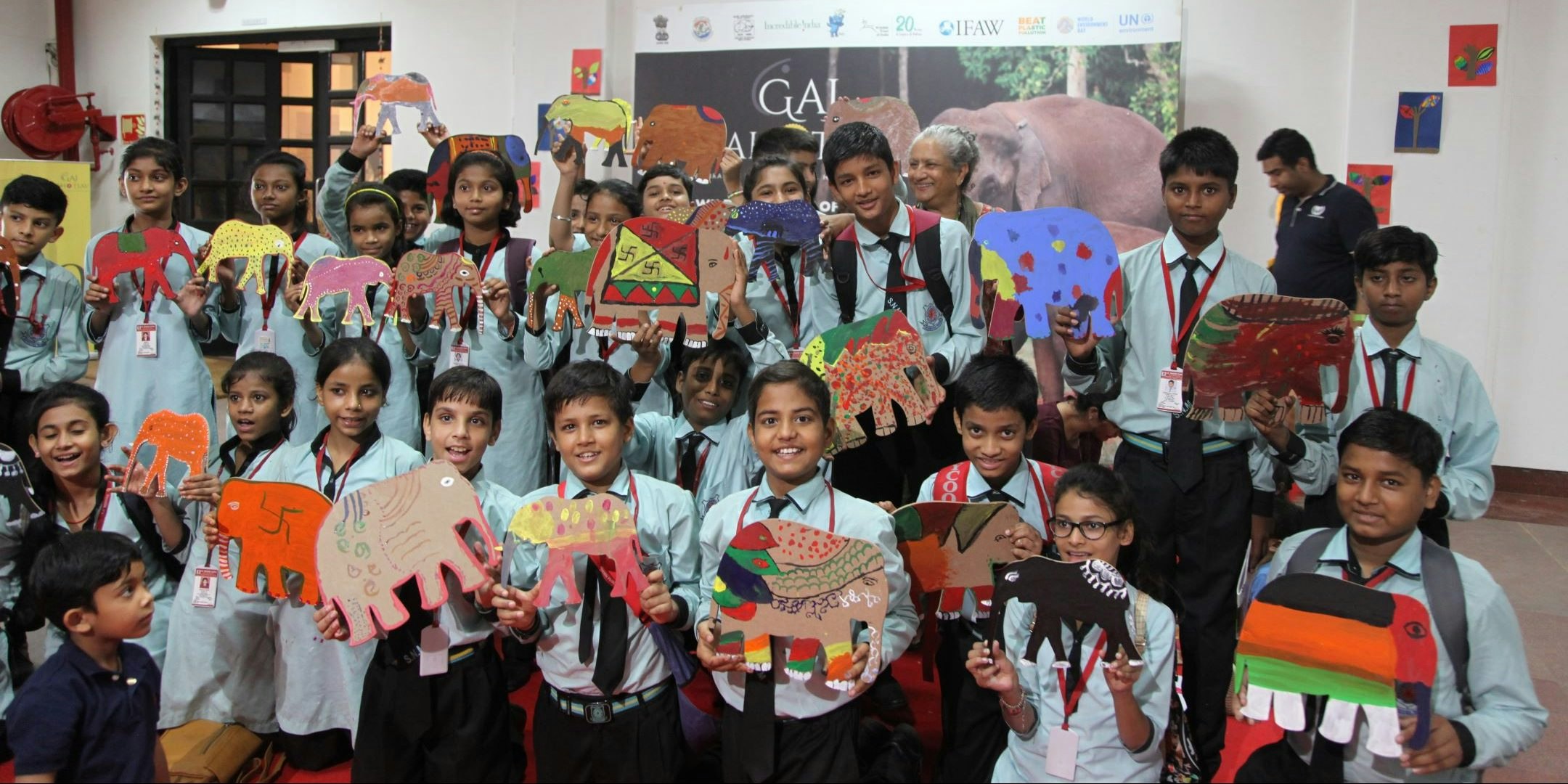 Whitley_Award_winner_Vivek_Menon_Art_by_children_at_Gaj_Mahotsav_Delhi_CREDIT_WTI