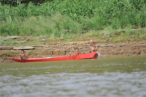 Through awareness raising and education, Budi is inspiring the adoption of less harmful fishing practices