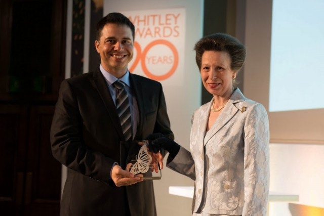 Cagan Sekercioglu receving his Whitley Gold Award from HRGH The Princess Royal