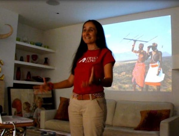 Shivani presenting at Friends Lunch 2014