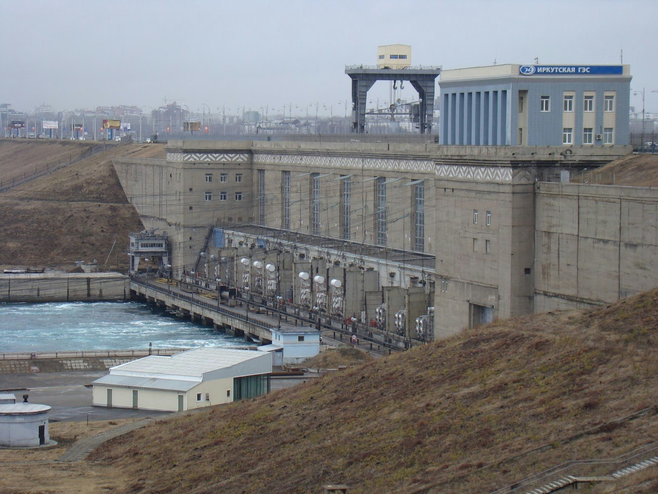 The Irkutsk hydroelectric power station affecting Lake Baikal
